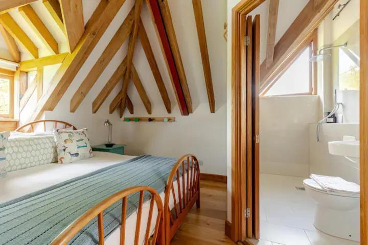 เฮิร์สต์ฟาร์ม Bed & Breakfast Crockham Hill ภายนอก รูปภาพ